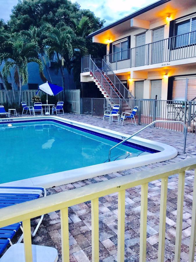 Petrina Studios Apartments By Sb Rental Properties Pompano Beach Esterno foto