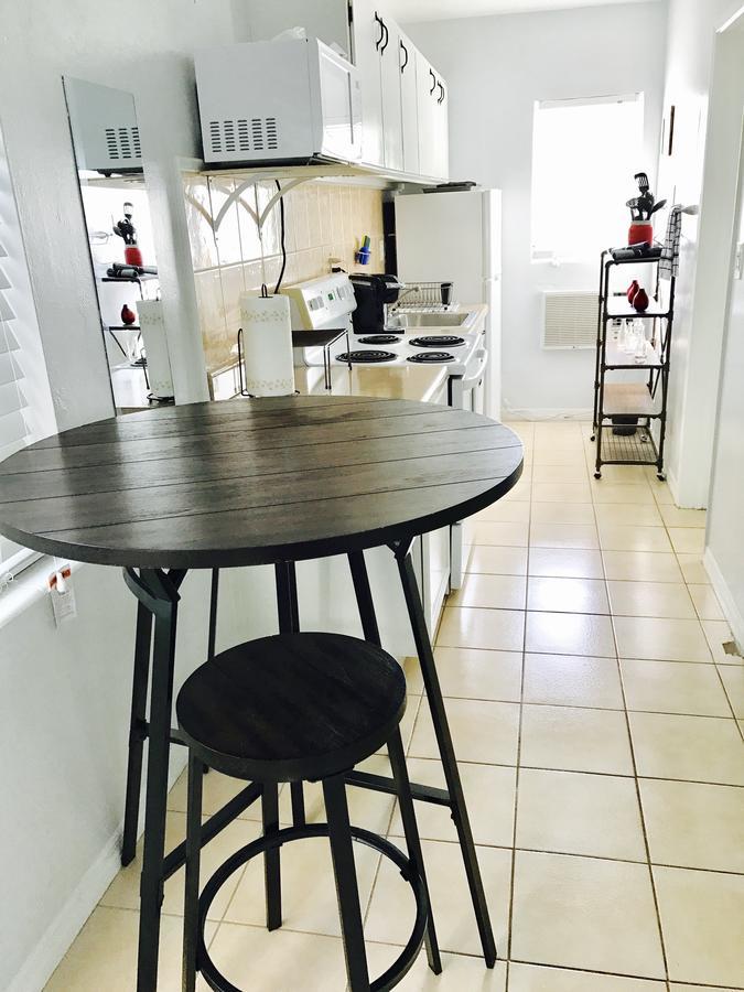 Petrina Studios Apartments By Sb Rental Properties Pompano Beach Esterno foto