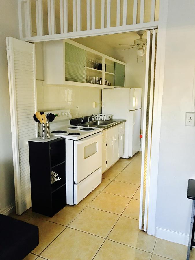 Petrina Studios Apartments By Sb Rental Properties Pompano Beach Esterno foto